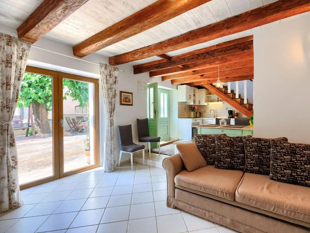 Holiday Home Pinia II - Kst127 By Interhome Kastelir 0*,